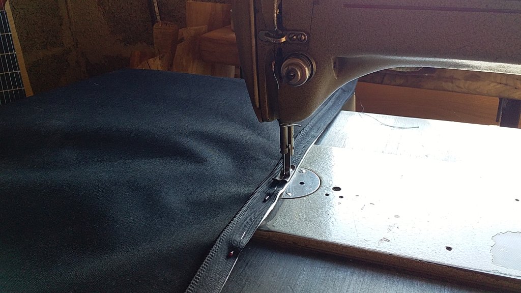 housse-guitare-fabrication
