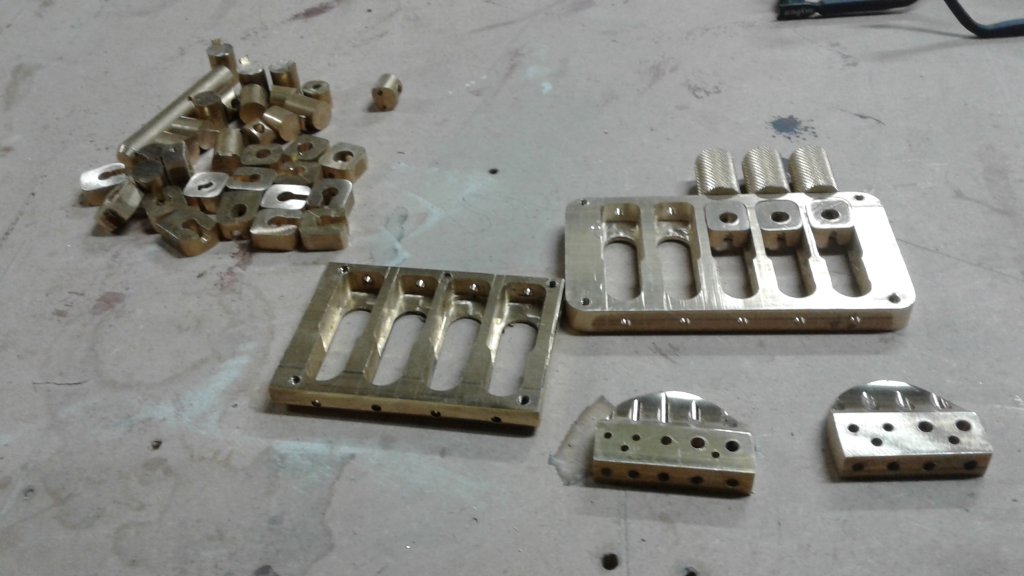 fabrication-chevalet-headless-guitare
