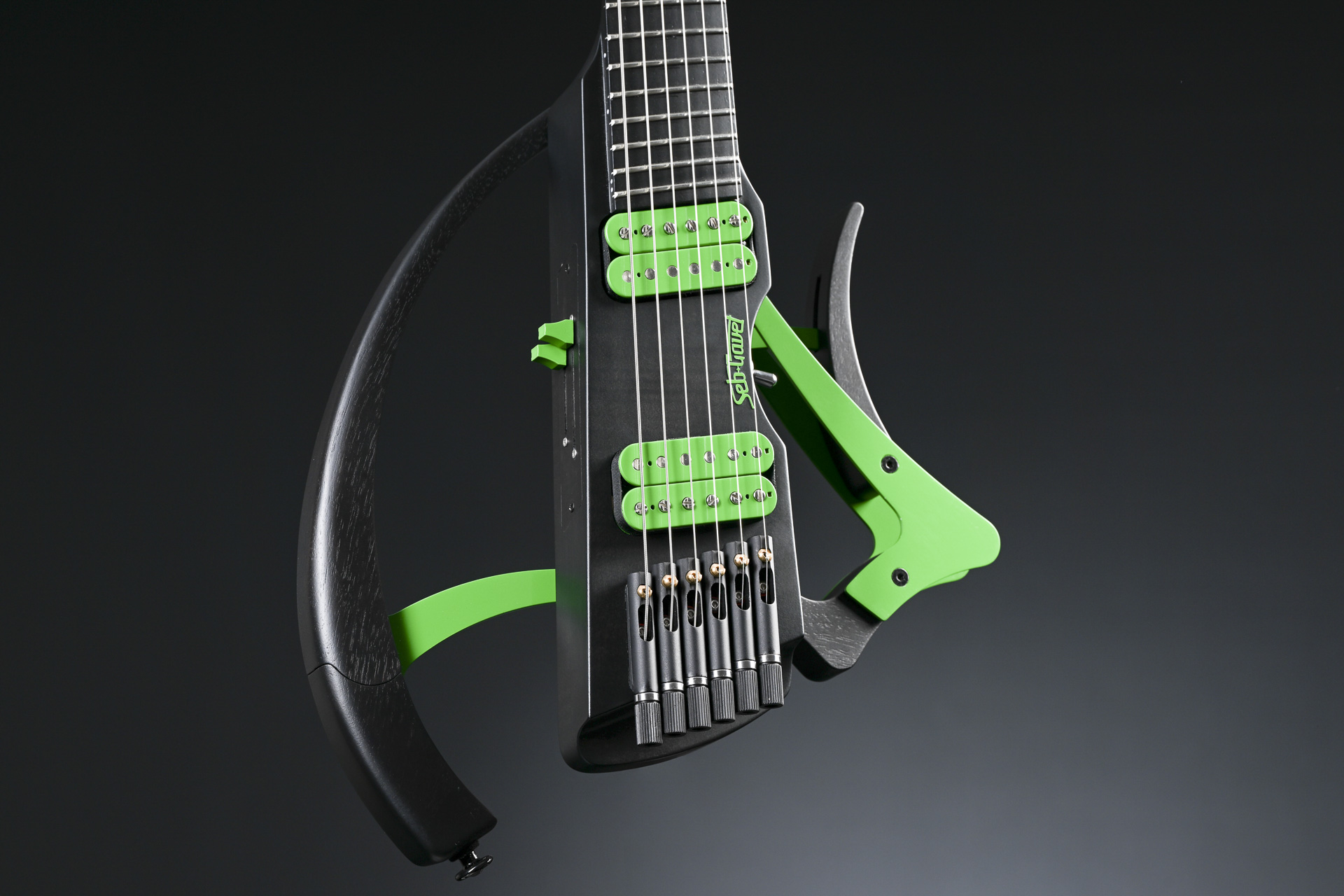 Mantispa-headless-multiscale-travel-guitar