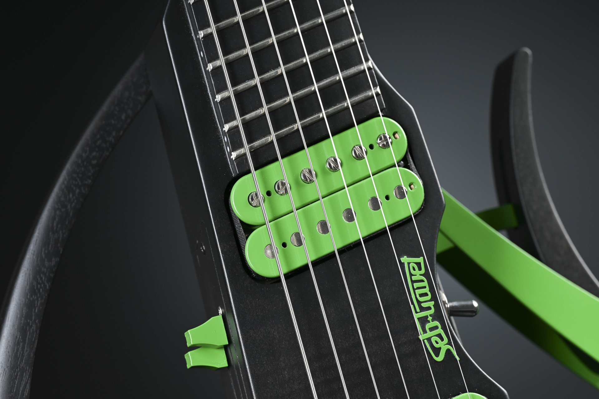 Guitare-headless-multiscale