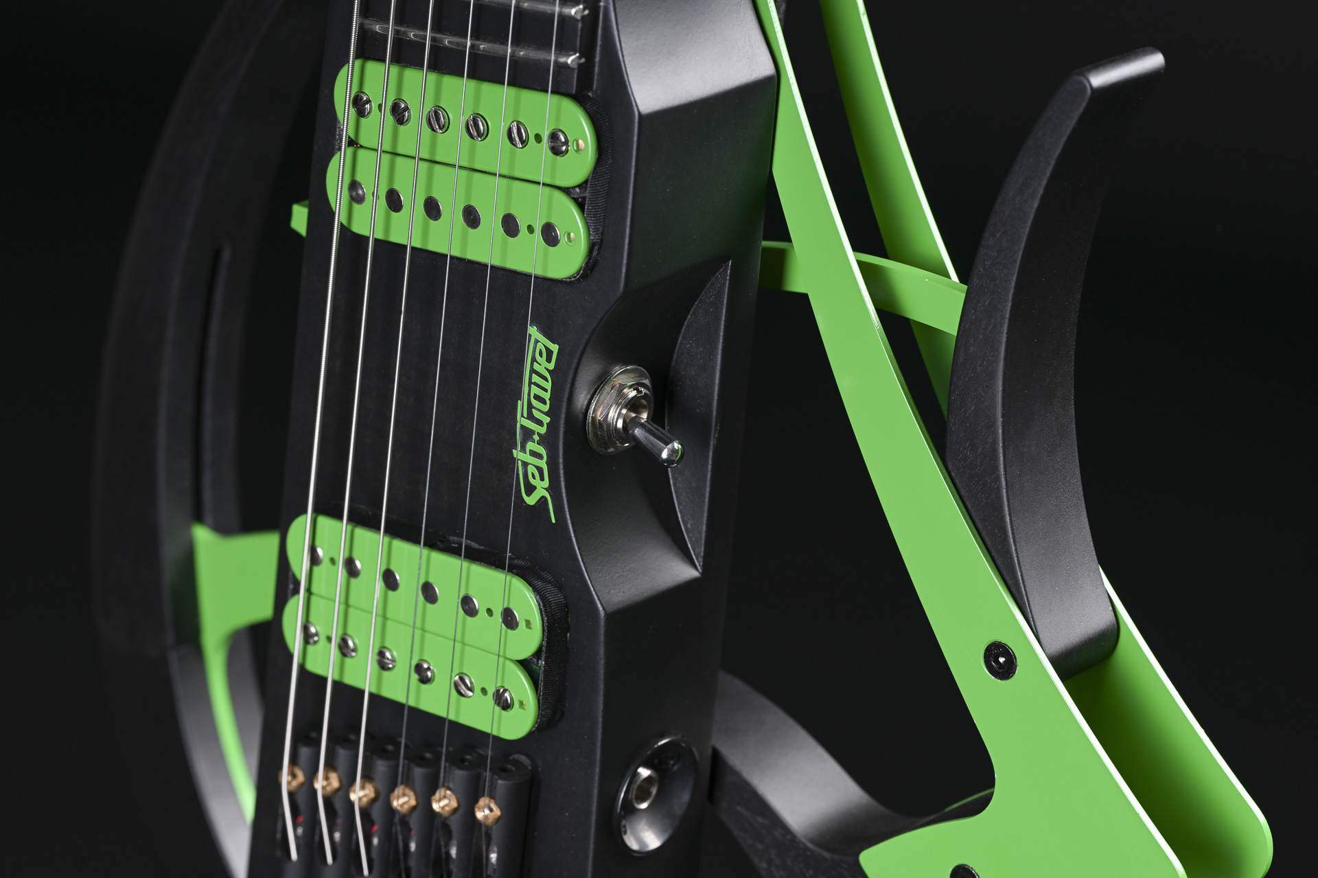 guitare-headless-multiscale