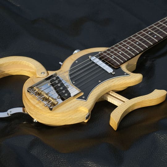 corps-guitare-frene