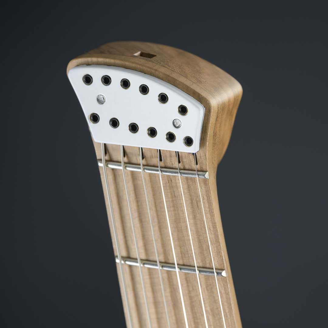 head-headless-guitar-mantispa