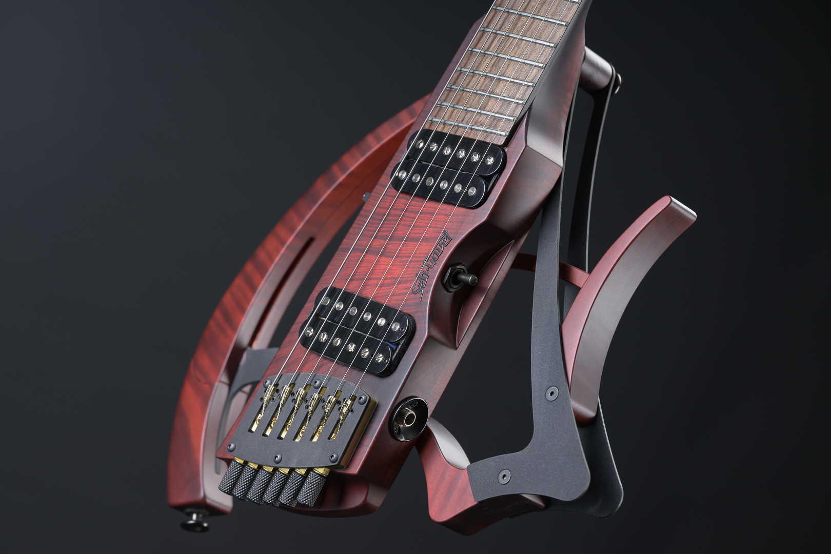 guitare-ergonomique-pliable-mantispa-rouge